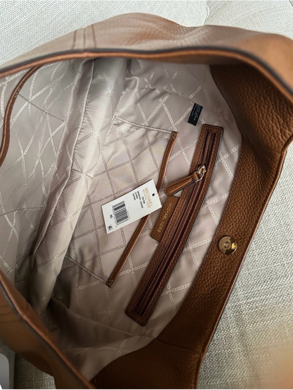 Michael Kors Fulton shoulder bag NWT - Picture 7 of 9